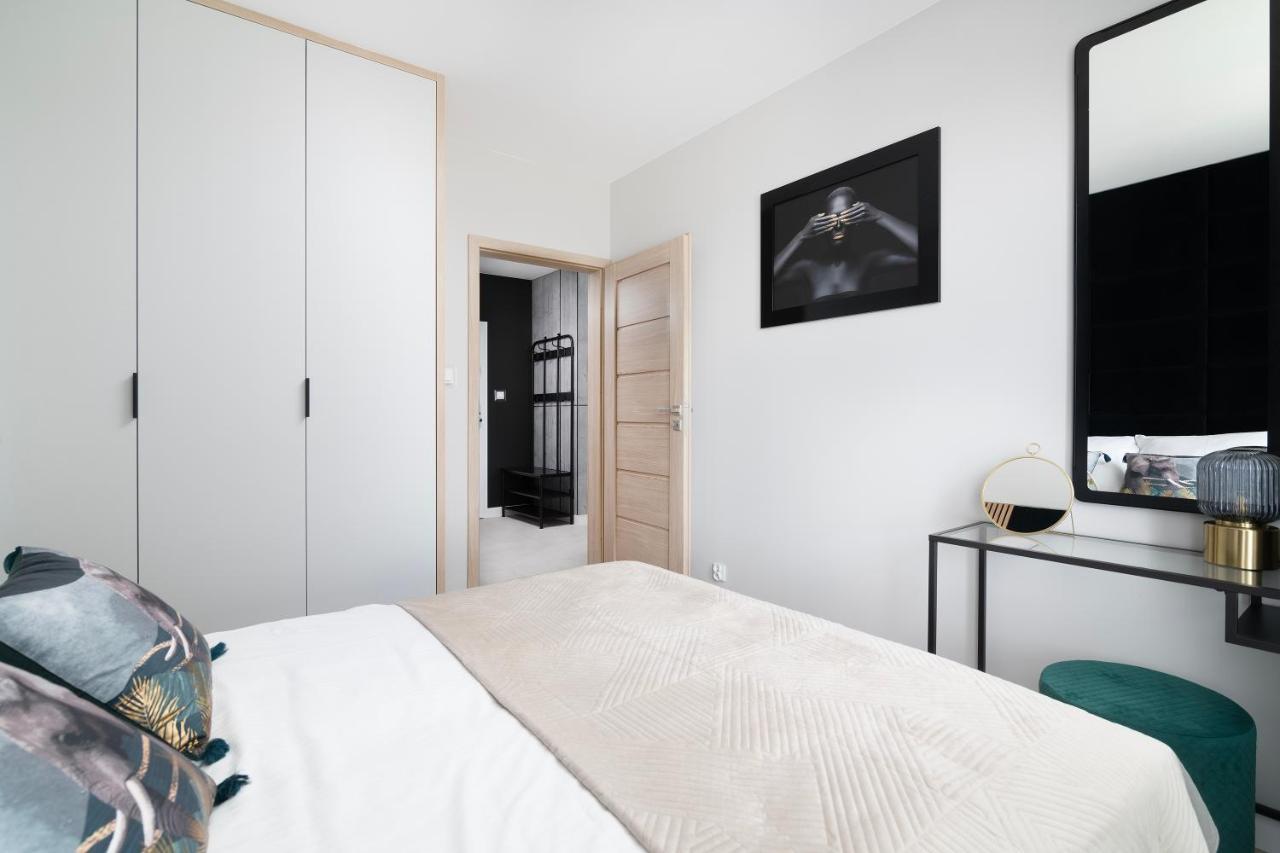 Easy Rent Apartments - Kompozytorow Polskich 7/51 لوبلين المظهر الخارجي الصورة